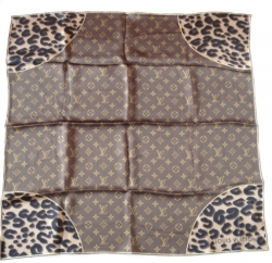 Louis Vuitton Leopard Carré Scarf