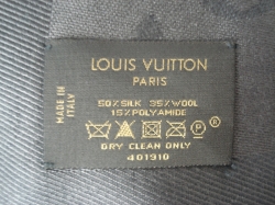 Louis Vuitton Monogram Poetic Shawl