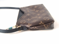 Louis Vuitton Pochette Vendeur BB Pallas