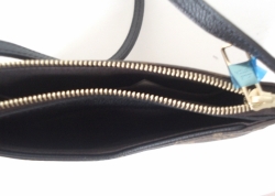 Louis Vuitton Pochette Vendeur BB Pallas