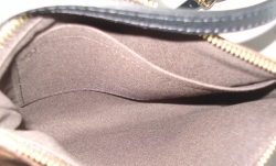 Louis Vuitton Pochette Vendeur BB Pallas