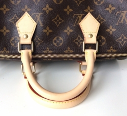 Louis Vuitton Monogram Speedy 30