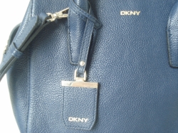DKNY Navy Blue Lather kabelka