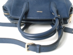 DKNY Navy Blue Lather kabelka