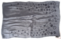 Louis Vuitton Grey scarf